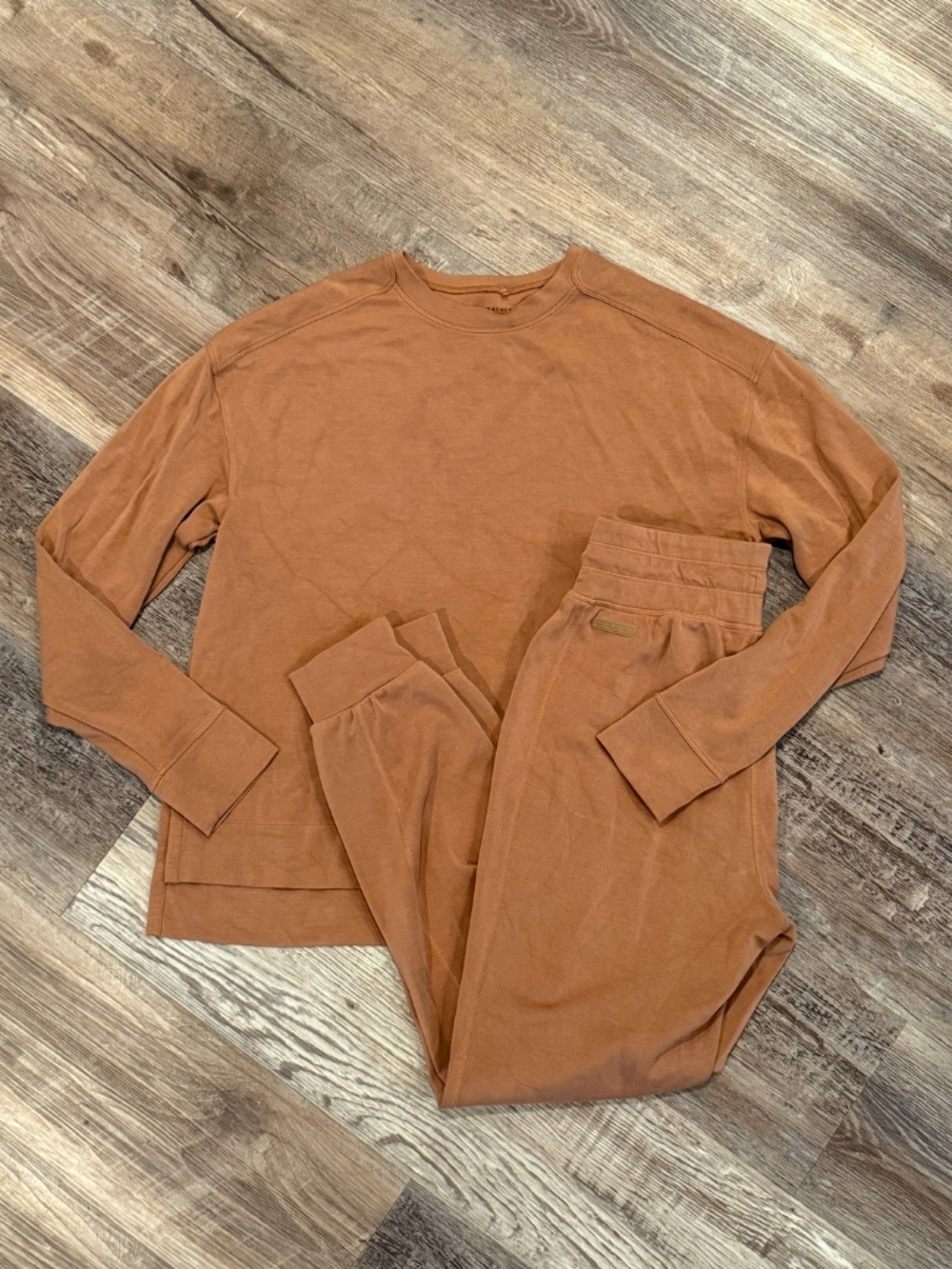 Women's Travis Matthew Butter Soft Jogger Set, Burnt Orange, Medium